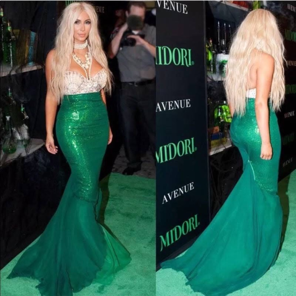 Adult mermaid skirt Halloween costume - Picture 2 of 9
